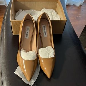 Steve Madden Size 11 camel patent heels (worn once)